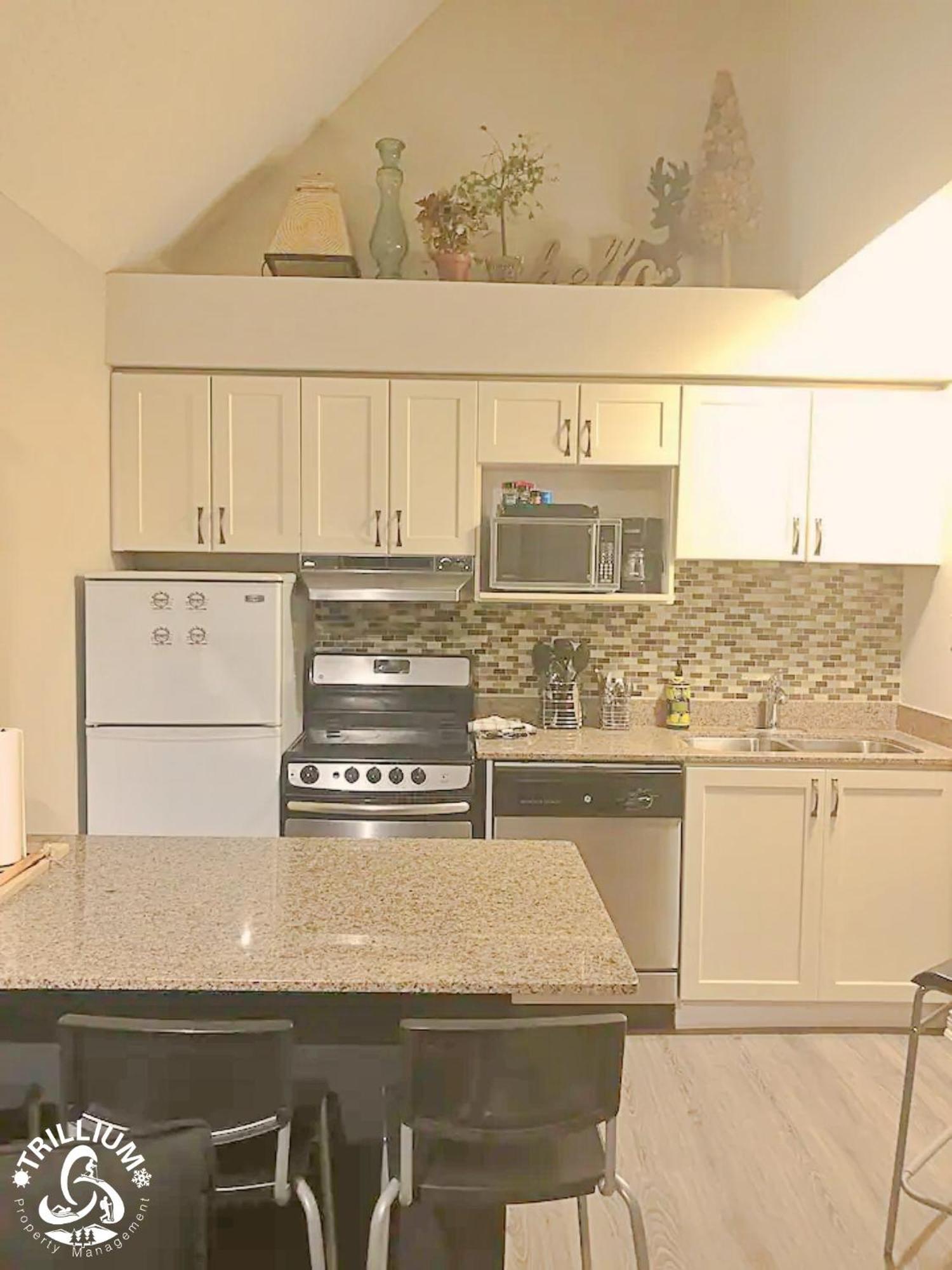 Blue Mountain, Collingwood - Loft Condo, Sleeps 4 Blue Mountains Eksteriør bilde